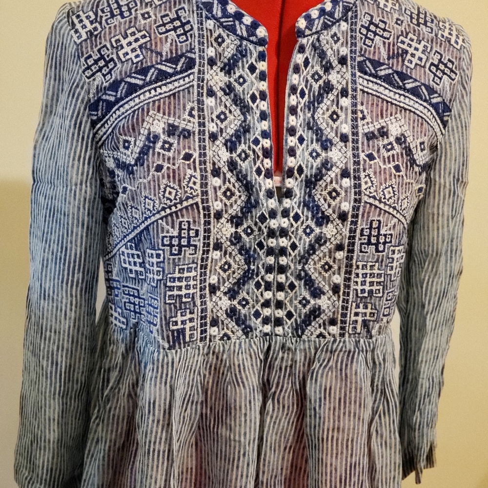 NWT Lucky Brand Embrodered Top